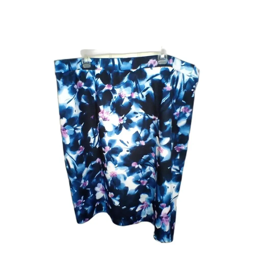 Liz Claiborne Woman 2X  2pc Matching Set Top And Skirt Pink Blue White Flowers